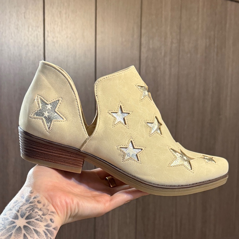 Seven7 Star Cutout Ankle Booties in Beige